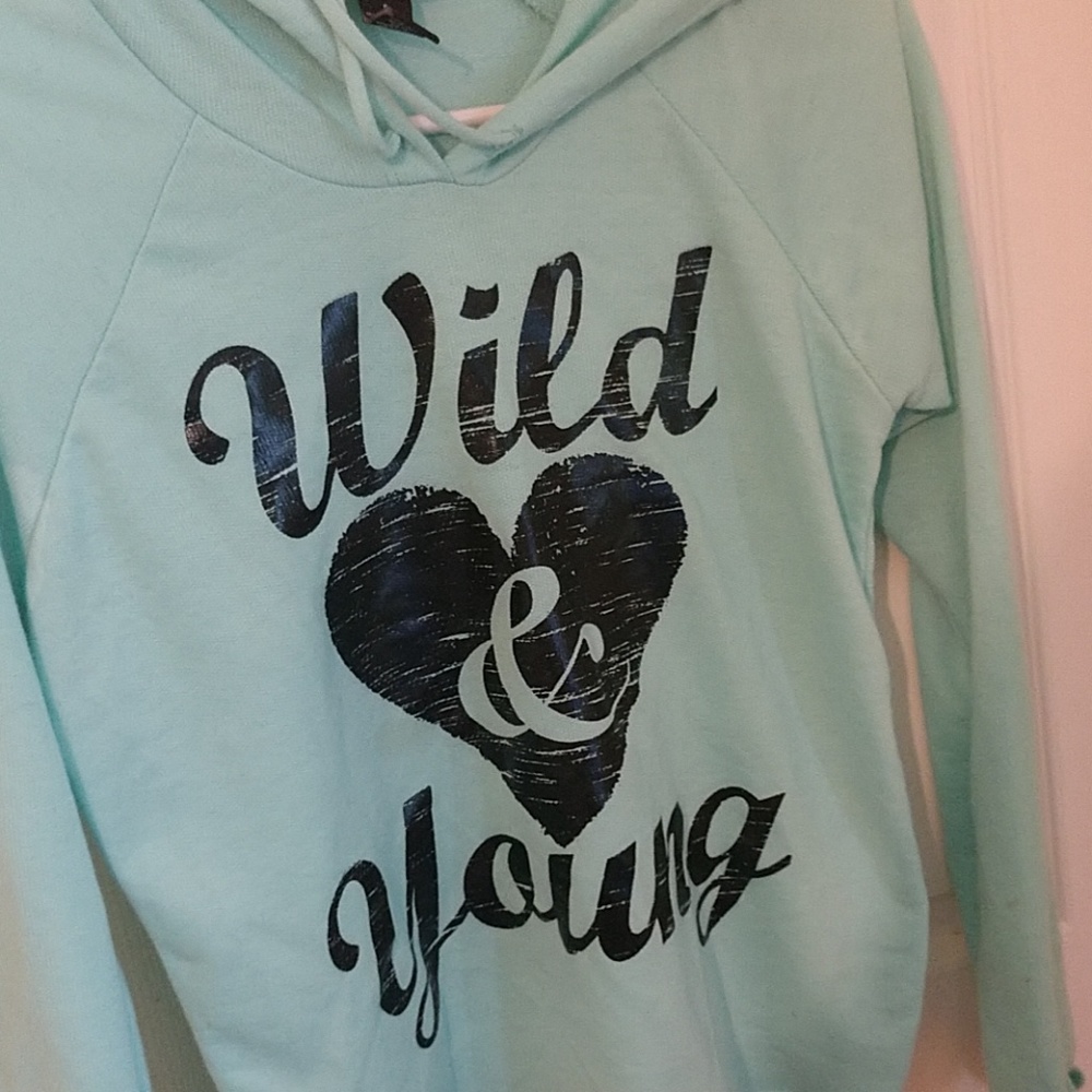 Lightweight Hooded Wild and Young Sweater Jacket